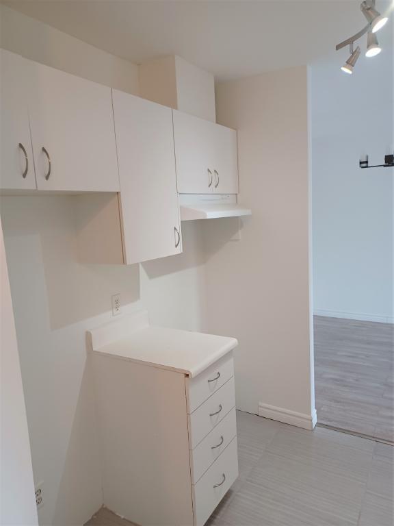 41/2 Québec**Charlesbourg**1 mois gratuit**Ascenseur**Béton**Frais peint**Non fumeur de toute substance**libre à partir de décembre, 1225$ | 3182450