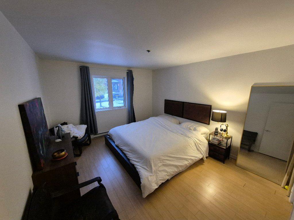 Grand 4 1/2 appartement Richelieu | 3180402