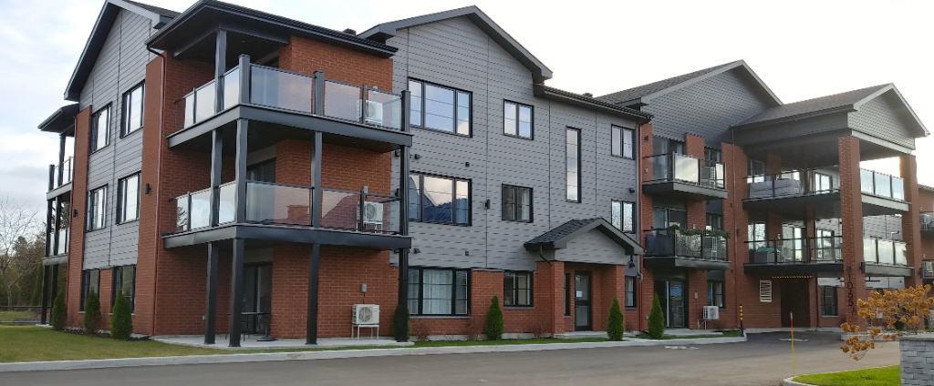 4 1/2 style condo St-Charles-Borromée | 3180463