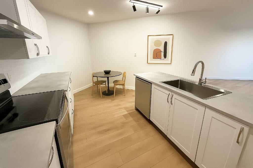 4 1/2 Condo rénové à louer près du boulevard St-Jean, dans l'ouest de l'île | 3180852