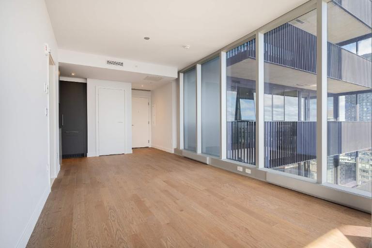 1 CH - 1 SDB - Montréal - $2,100 /mo | 3180976