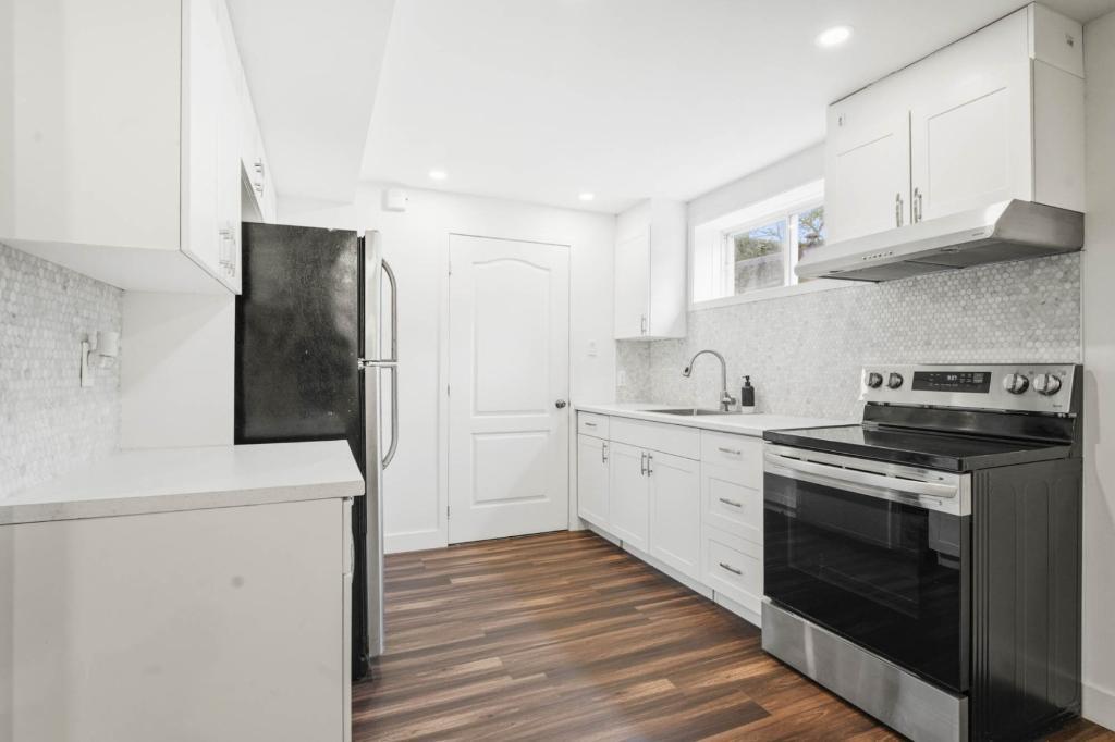 ⭐️ Bachelor 3 1/2 entièrement rénové tout compris meublé - Repentigny ⭐ | 3181198