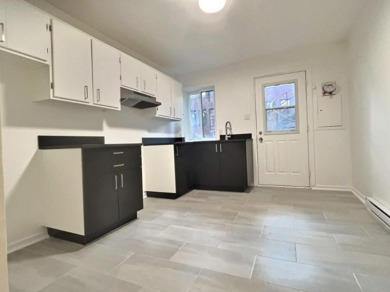 2 CH - 1 SDB - Montréal - $1,445 /mo | 3181206
