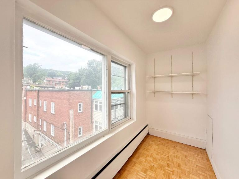 1 CH - 1 SDB - Westmount - $1,600 /mo | 3181214