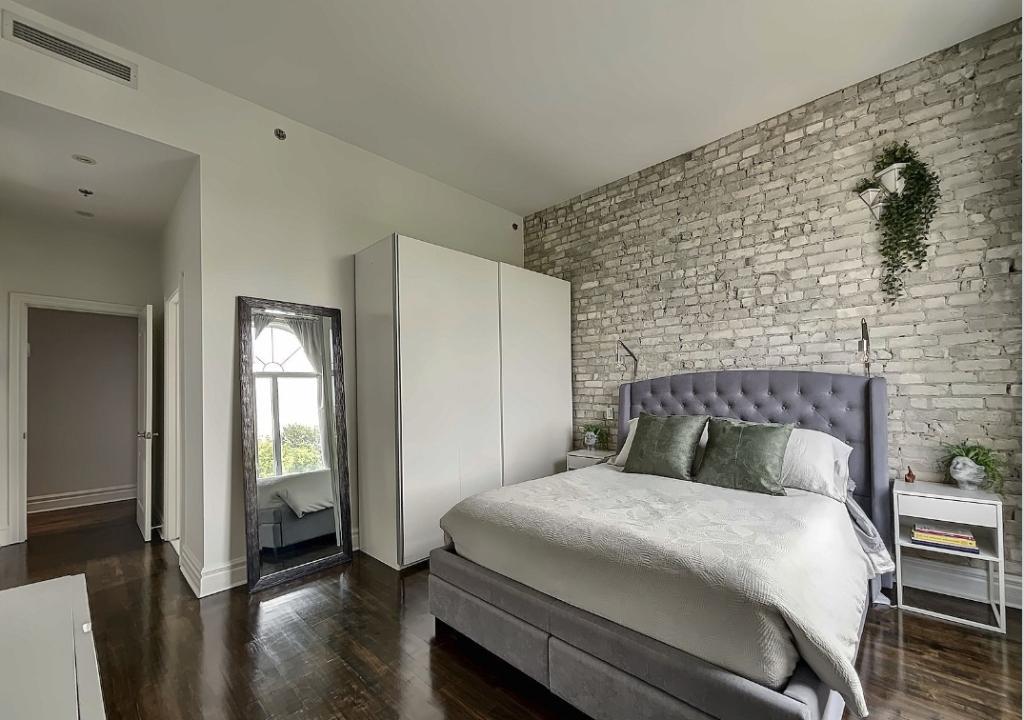 Penthouse près de Monkland | 3181268