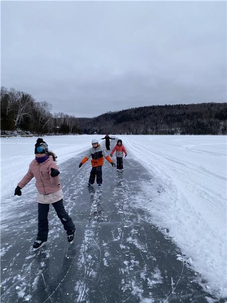 New Luxurious Waterfront White sand BEACH SPA BILLARD ARCADE GAMES -Close to Tremblant | 3181690