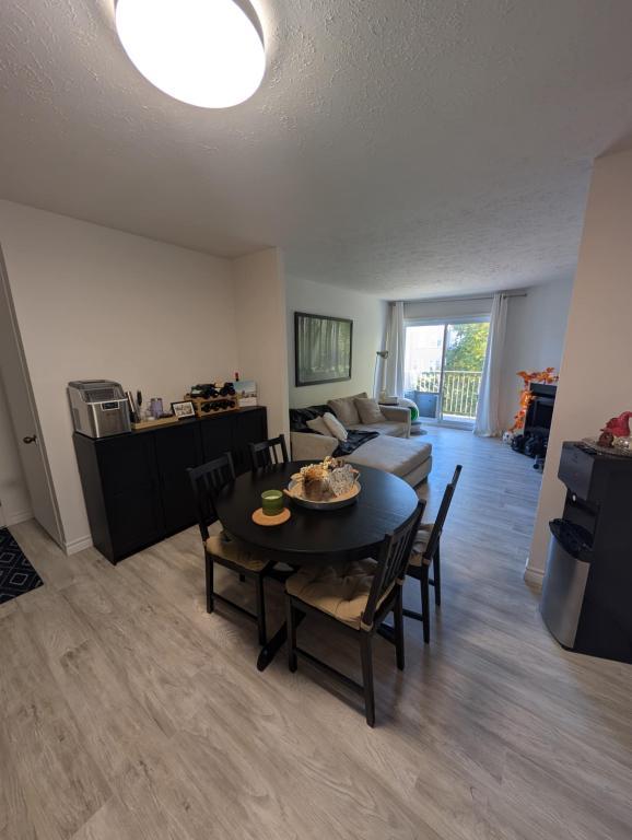 LAPRAIRIE, beau 4 1/2 style condo pres services et transport | 3181702