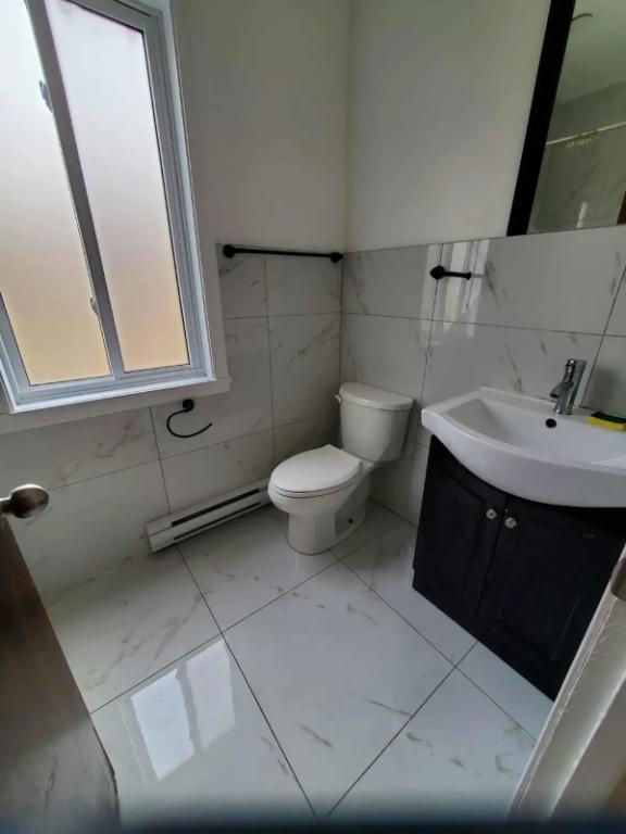 3 1/2 IMMEDIATE - RENOVE - VILLE ST LAURENT - PRES DU REM | 3181712