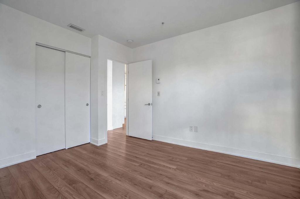 4 1/2 Montréal Downtown 700 sq.ft - 2 beds, 1 bath | 3181766