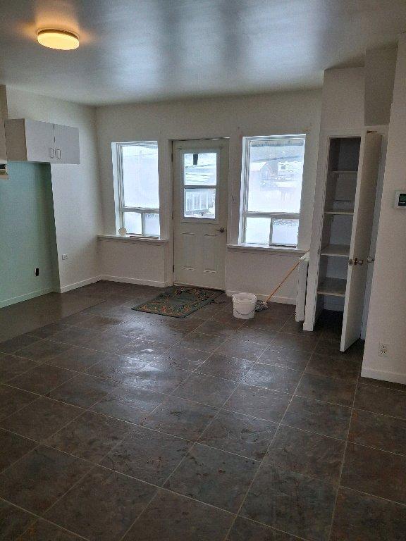 4etdemi a louer a st louis du ha ha pas chauffer pas éclairé pas chien 2eme étage | 3181953