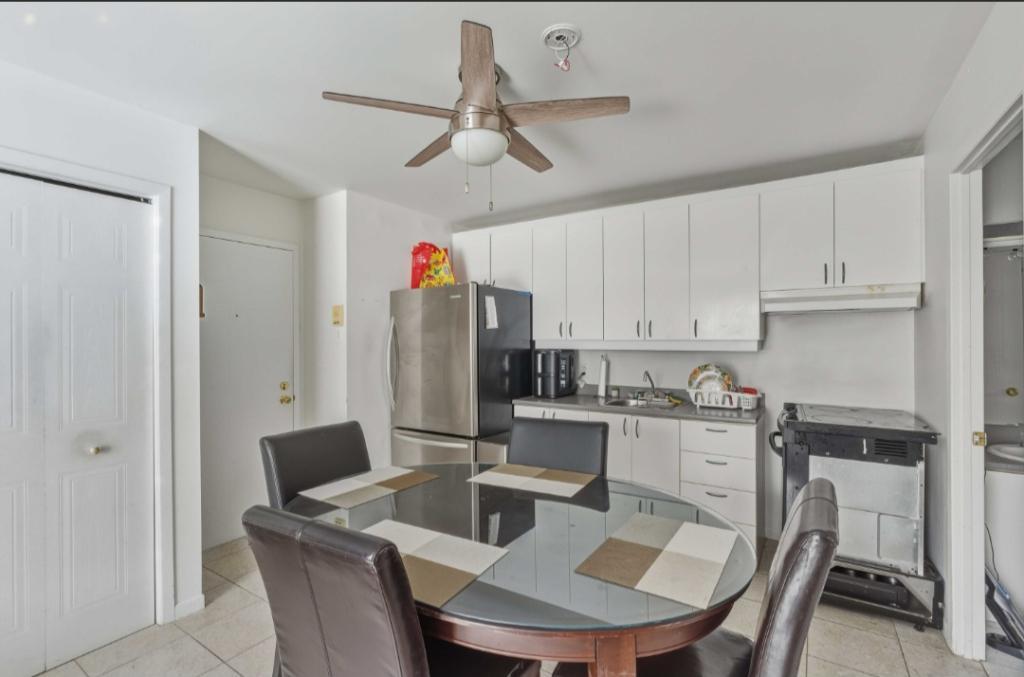 Apt 5650 Donais Disponible 1 Decembre 3 1/2 | 3181955