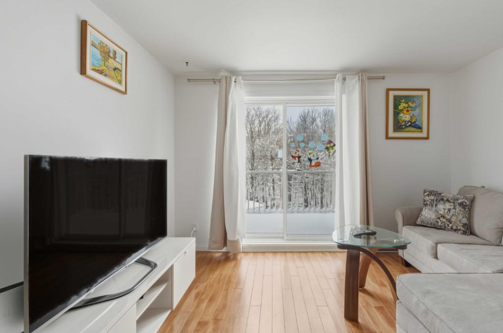 Apt 5650 Donais Disponible 1 Decembre 3 1/2 | 3181955