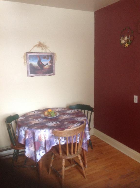 Grand 21/2 meublé, équipe, tout inclus, Métro Papineau - Libre 1er décembre | 3181968