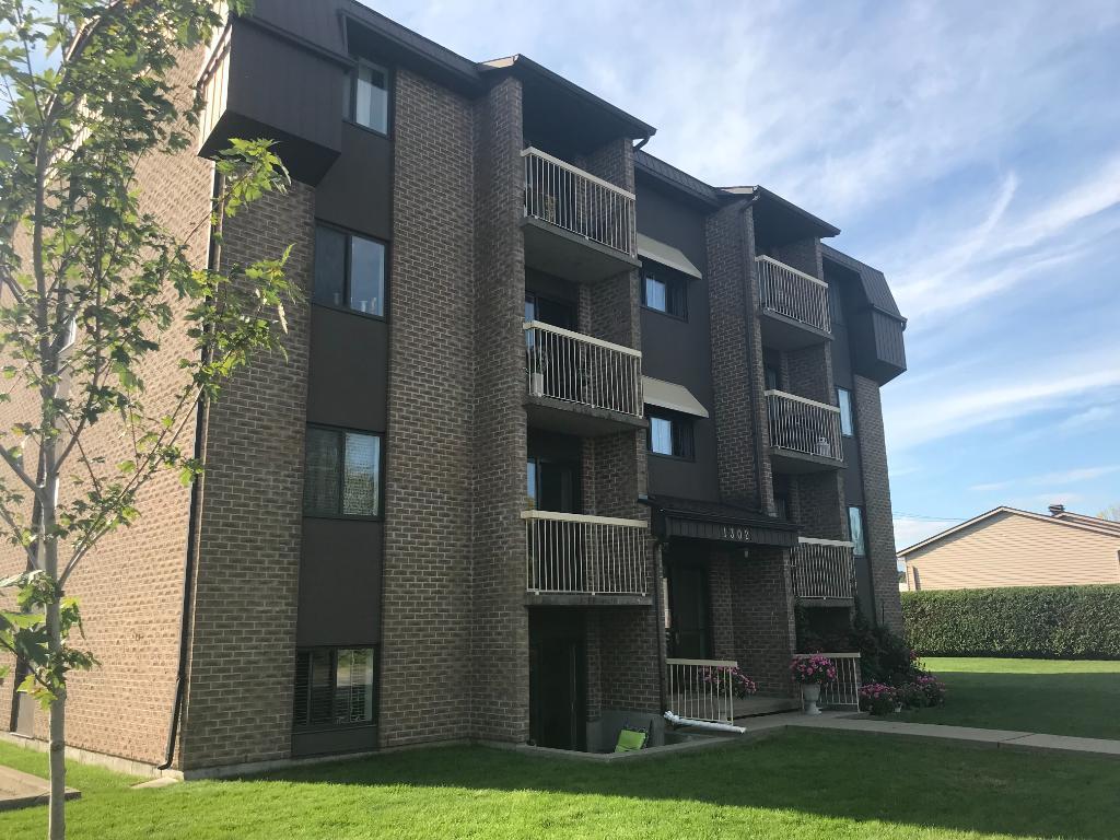 4 1/2 Terrebonne disponible 1er janvier | 3181973