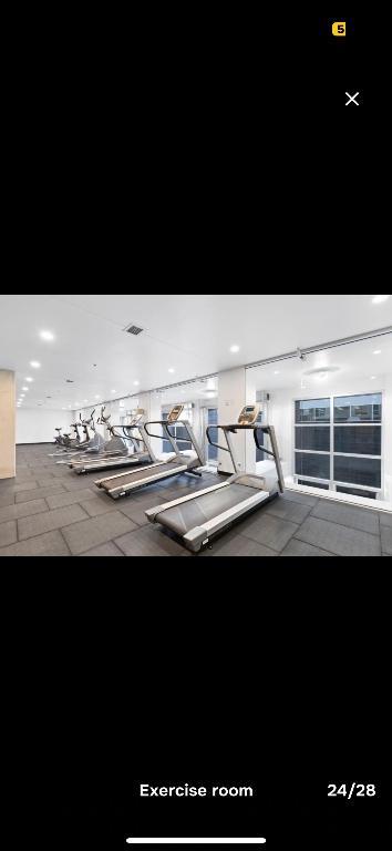 Closed metro Atwater 4 1/2 condominium rent | 3182048