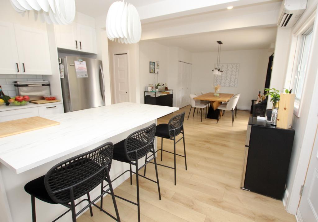 Rosemont 8 1/2 rénové, cour, garage, piscine | 3182091