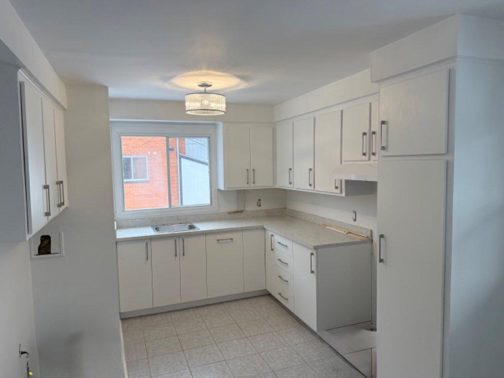 Grand 4 1/2 a louer | 3182138