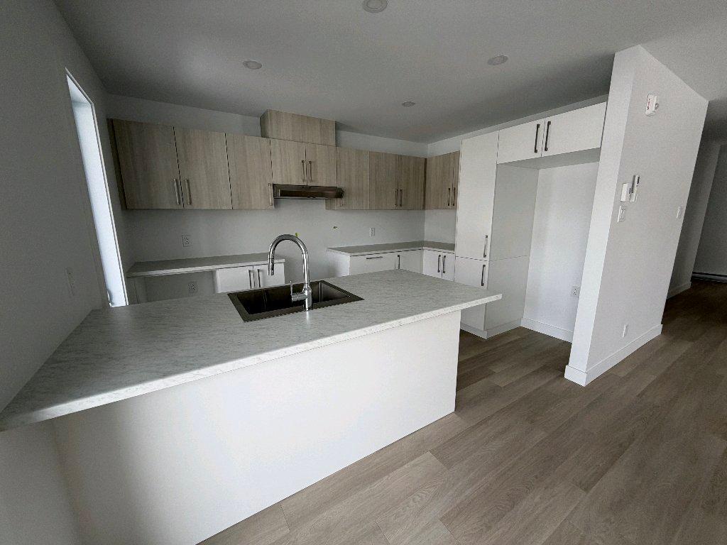 Appartement 51/2 neuf à louer | 3182846