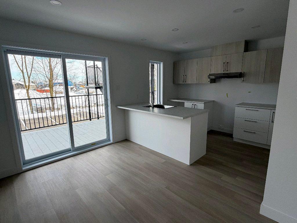 Appartement 51/2 neuf à louer | 3182846