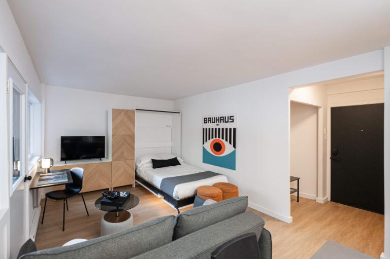 Appartement Meublé Moderne à Louer – Centre-Ville de Montréal | 3182878