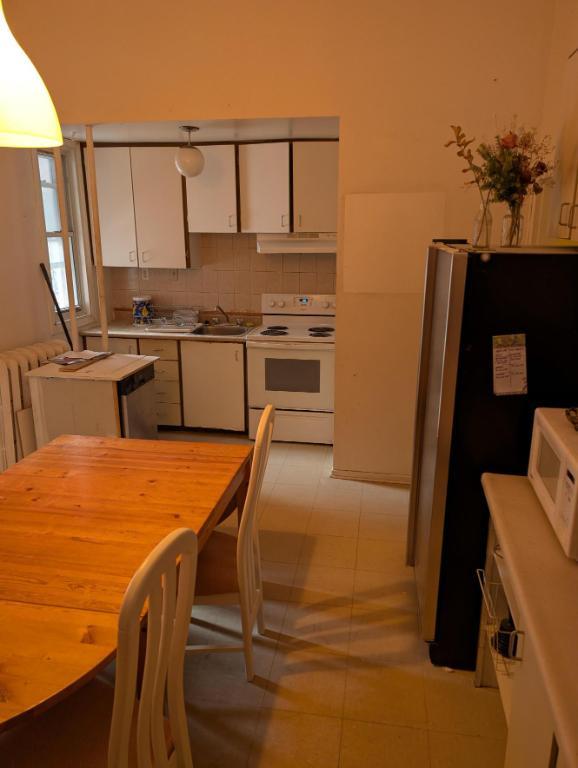 Grand 5 1/2 à Montréal Bien située | 3182957