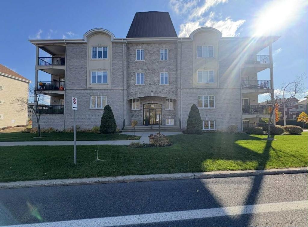 Condo coup de cœur à Saint-Basile-le-Grand | 3183431