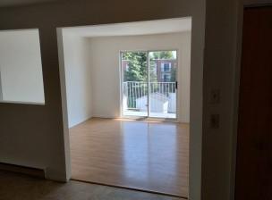 Logement 4 1/2 | 3183665