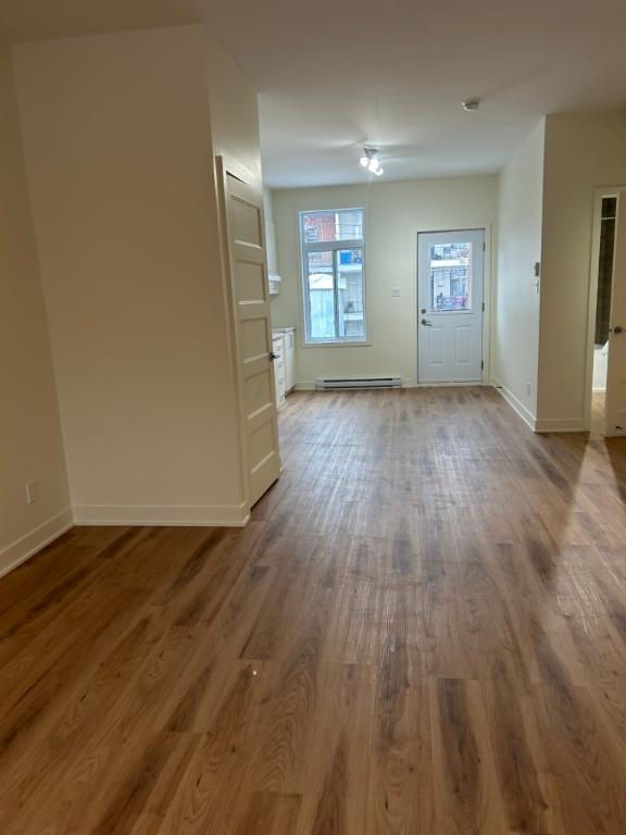 Superbe 5 1/2 à Hochelaga | 3183697