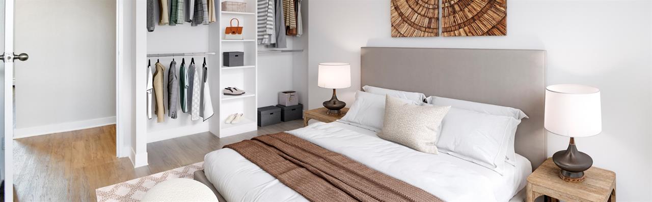 Navaho Walk-ups | 3183708