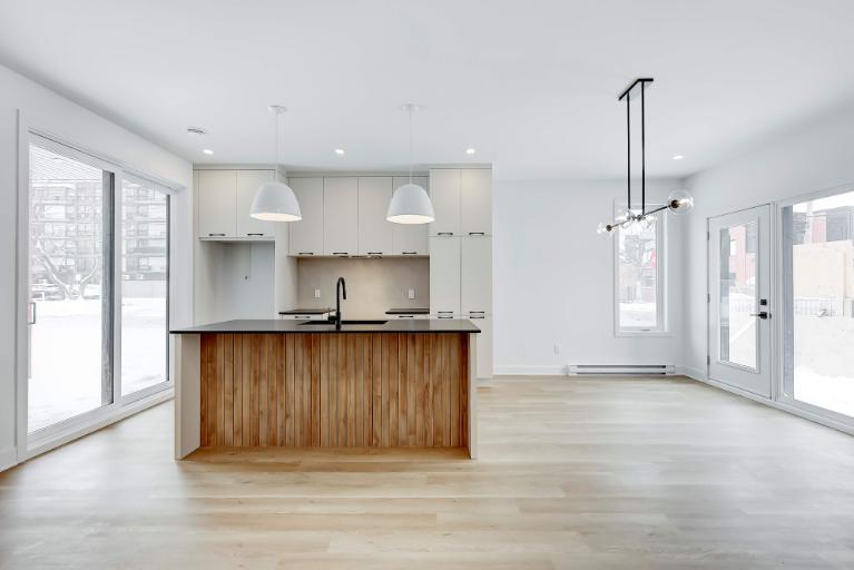 1 CH - 1 SDB - Longueuil - $1,950 /mo | 3183750