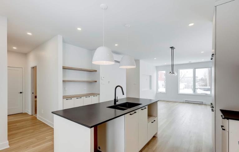 3 CH - 1 SDB - Longueuil - $2,650 /mo | 3183759