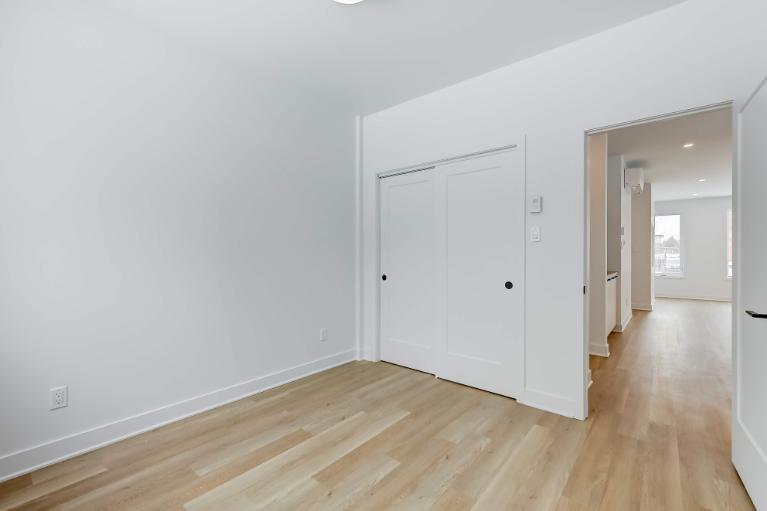 3 CH - 1 SDB - Longueuil - $2,650 /mo | 3183759