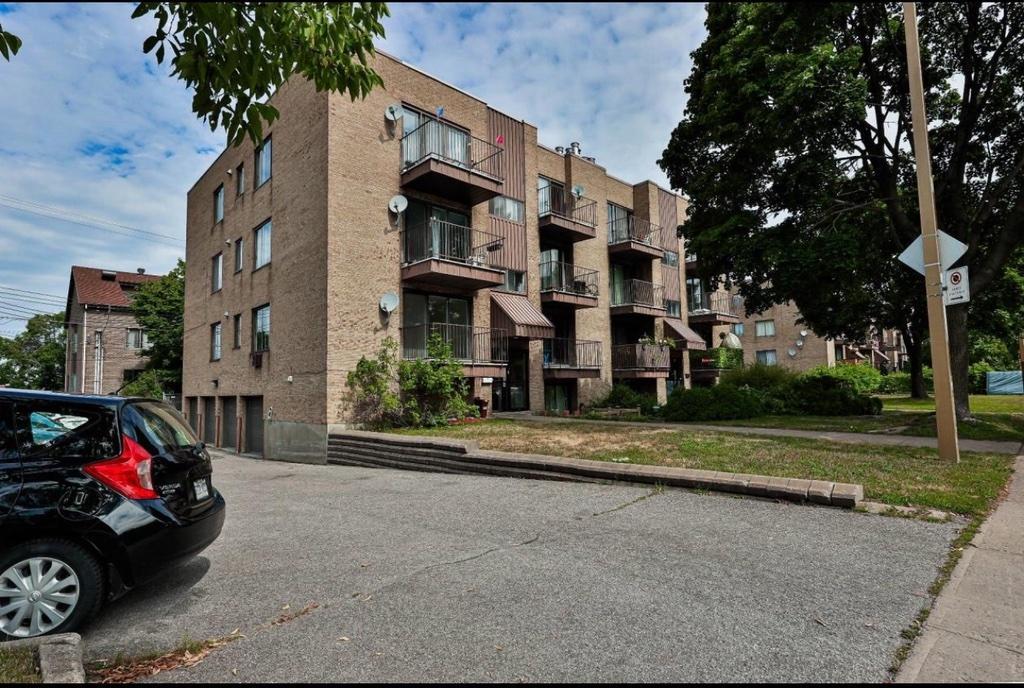 4 1/2 à louer | 3184510