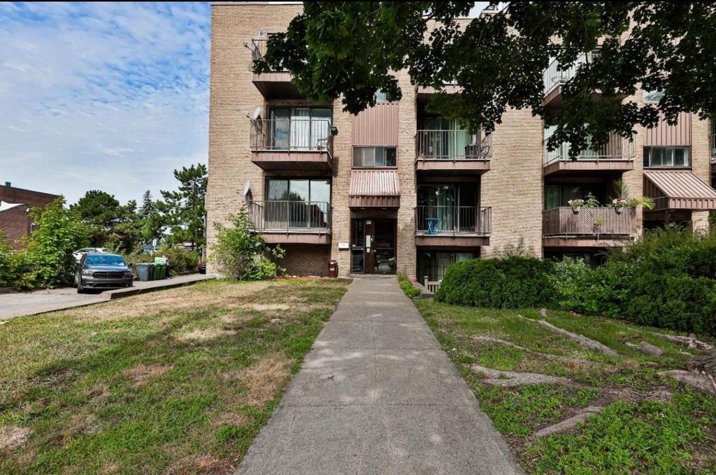 4 1/2 à louer | 3184510