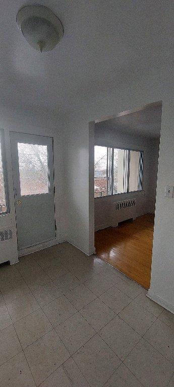 Grand 3 1/2 a louer | 3184894