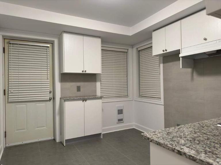 2 CH - 1 SDB - Montréal - $1,335 /mo | 3184899