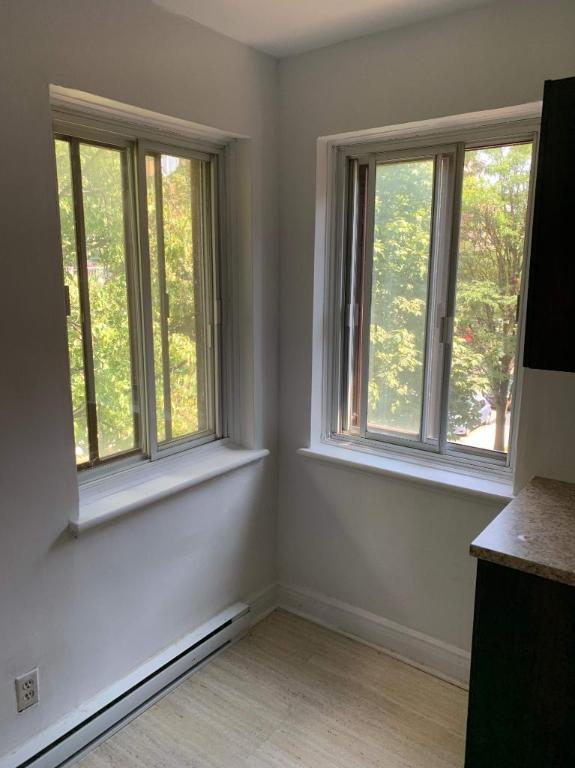 2 CH - 1 SDB - Montréal - $1,335 /mo | 3184900