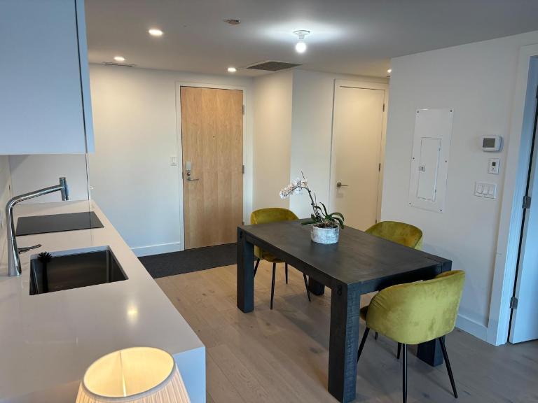 3 1/2 - Montréal - 2 200 $/mois | 3184962