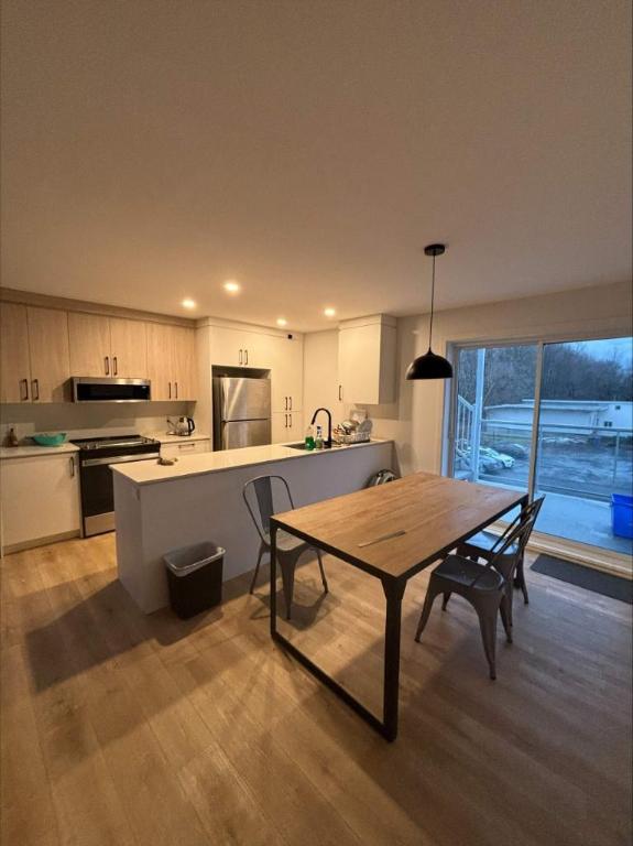 Chambre meublée à louer – Tout inclus | 3185295