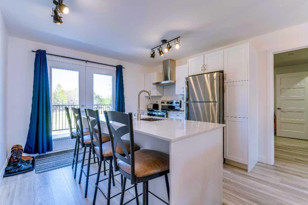 🏡 Paisible 4 ½ à louer – En face du golf de East Angus | 3185301