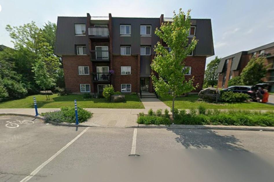 !|! LOGEMENT 4 1/2 À LOUER 1 475$ !!! LIBRE LE 1ER JANVIER 2026 | 3185343