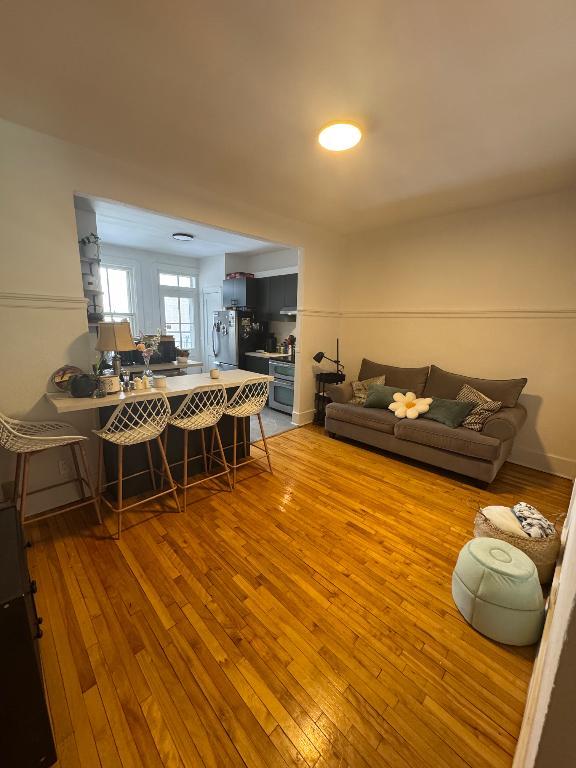 4 1/2 tout inclus et meublé sur Le Plateau | 3185364