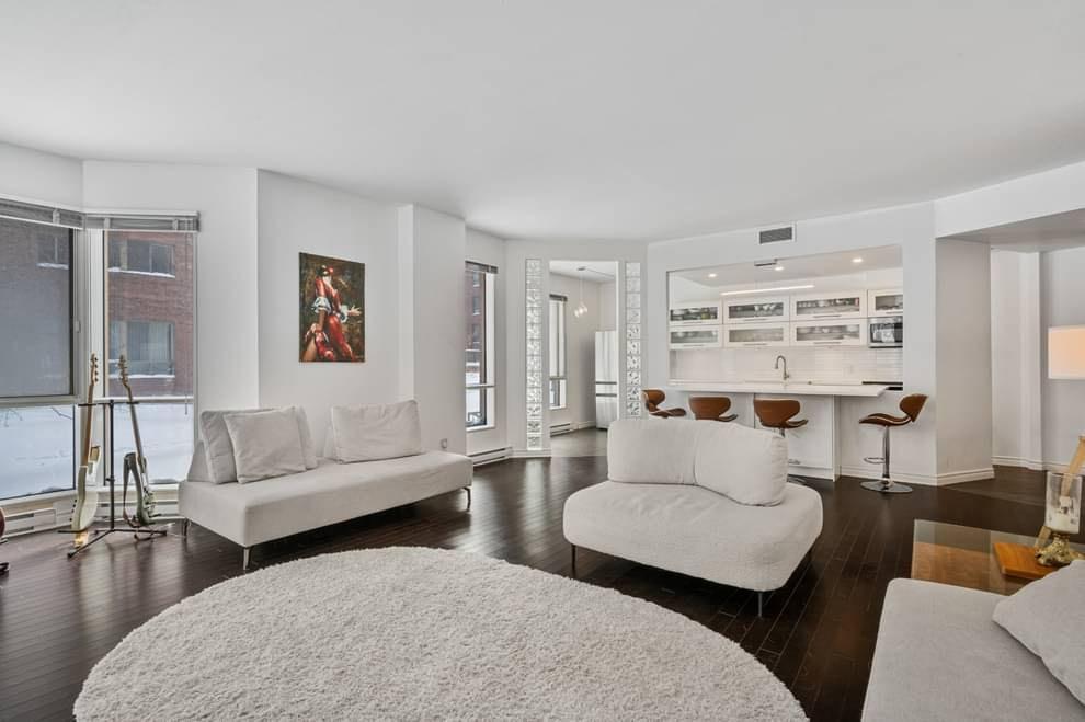 Condo à louer | 3185408