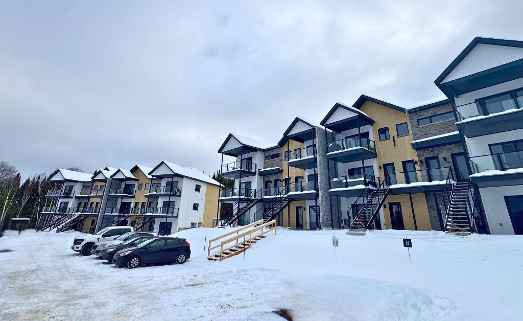5 1/2 condo locatif neuf | 3185604