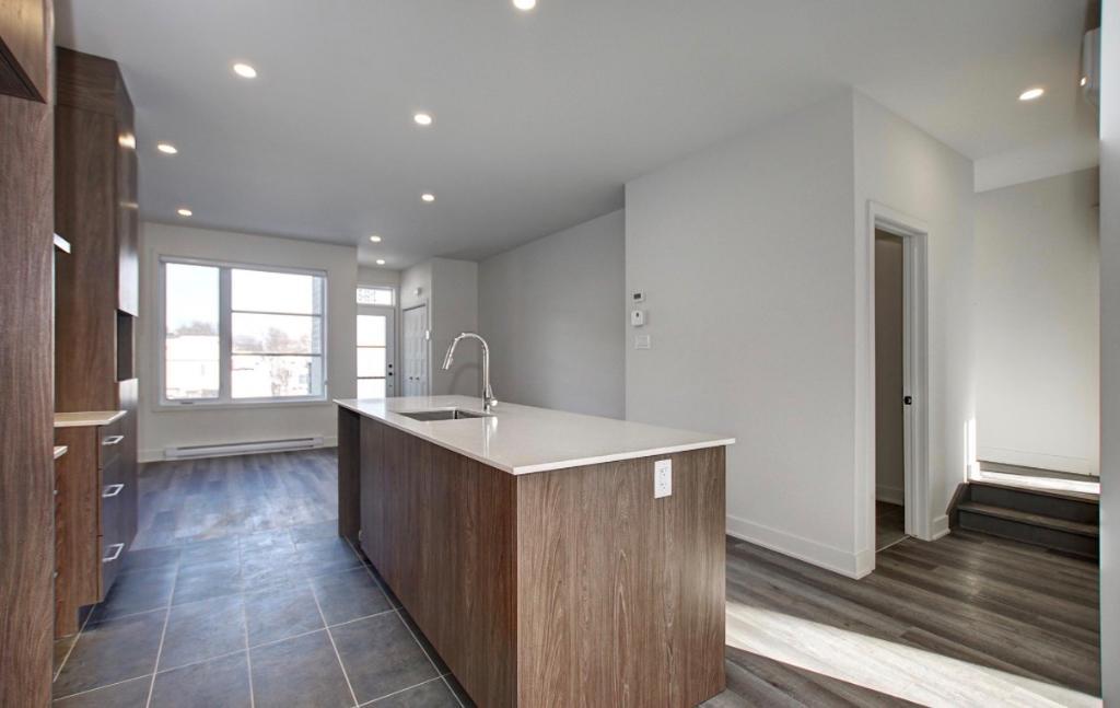 Condo locatif 5 1/2 2e étage | 3185755