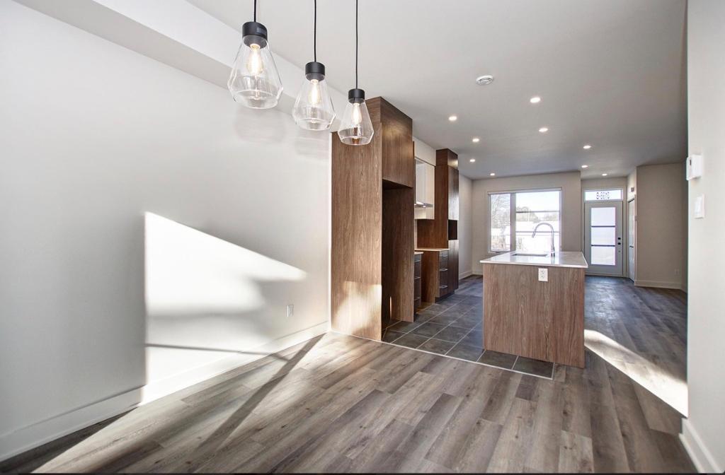 Condo locatif 5 1/2 2e étage | 3185755