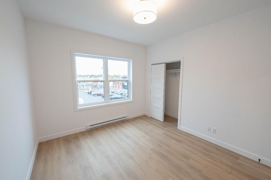 LIBRE Maison à louer très bien située à Brossard | 3185771