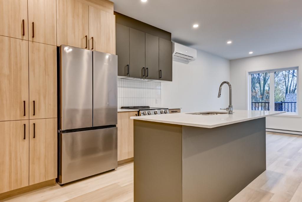 Superbe 6 ½ sur 2 étages à Deux-Montagnes (Environ 1600 pc) (secteur REM) | 3185780