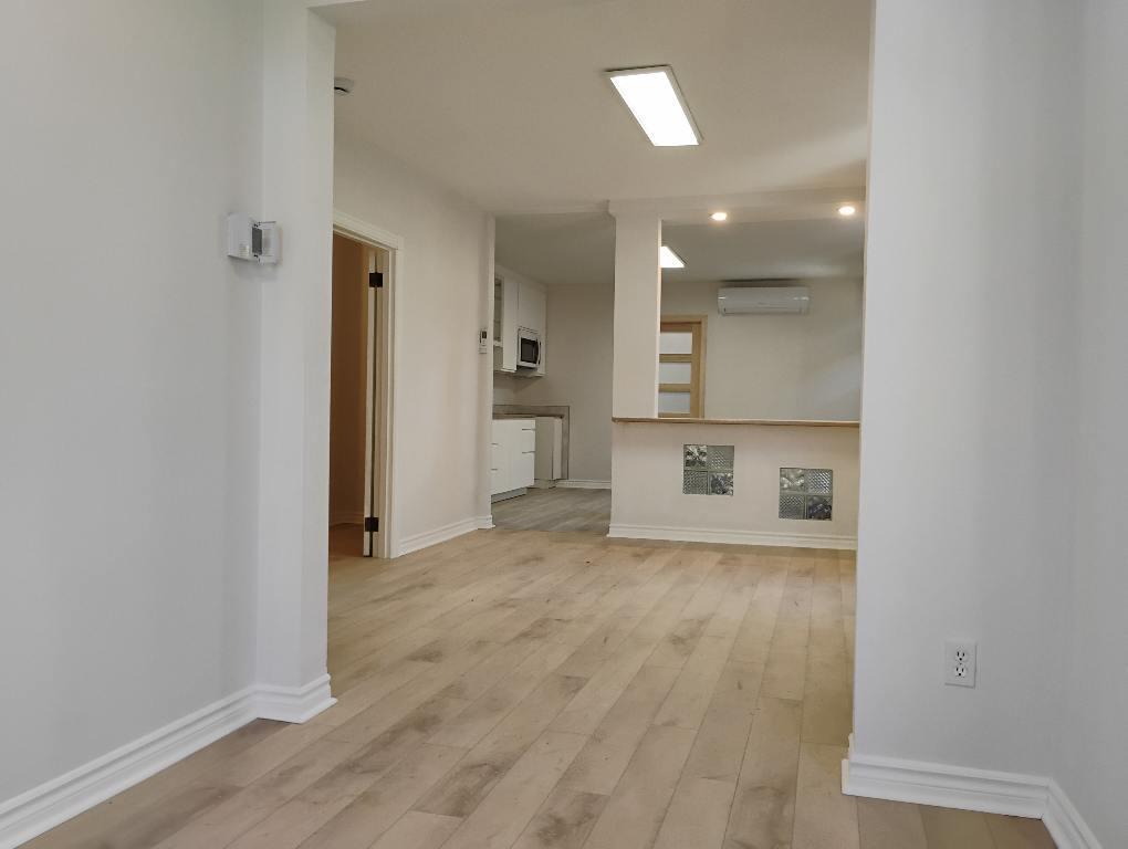 À louer 4 et demi entièrement rénové avec thermopompe, deux chambres fermées quartier tranquille | 3186067