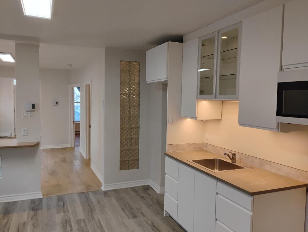 À louer 4 et demi entièrement rénové avec thermopompe, deux chambres fermées quartier tranquille | 3186067